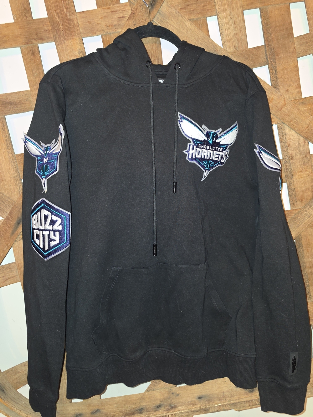 Charlotte Hornets Black Crewneck Pullover Sweater